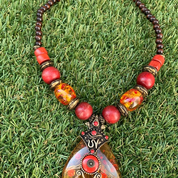 One piece unique handmade necklace beads wood - Picture 3 of 4